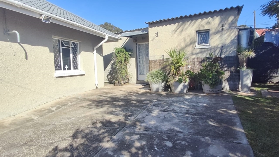 To Let 1 Bedroom Property for Rent in Kabega Park Eastern Cape
